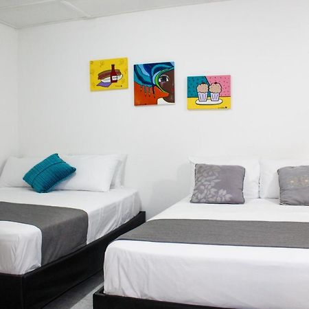 Hotel Poblado Suite Барранкилья Экстерьер фото