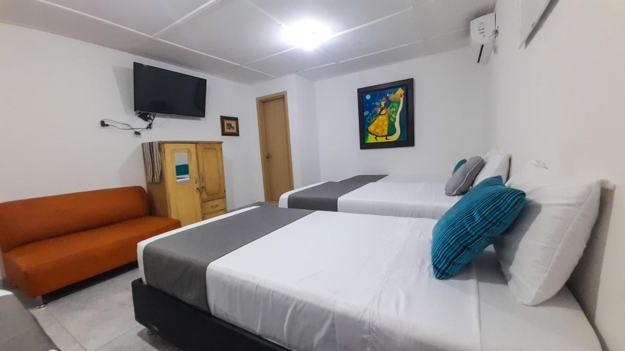Hotel Poblado Suite Барранкилья Экстерьер фото
