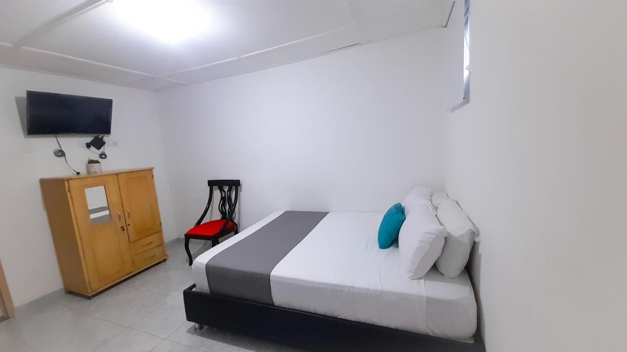 Hotel Poblado Suite Барранкилья Экстерьер фото